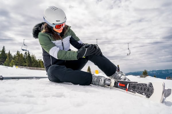 Ski knee injury