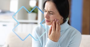 Machoîre craque douleur femme